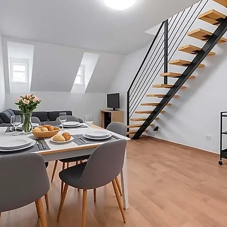 Stříbrná Liška 3*
